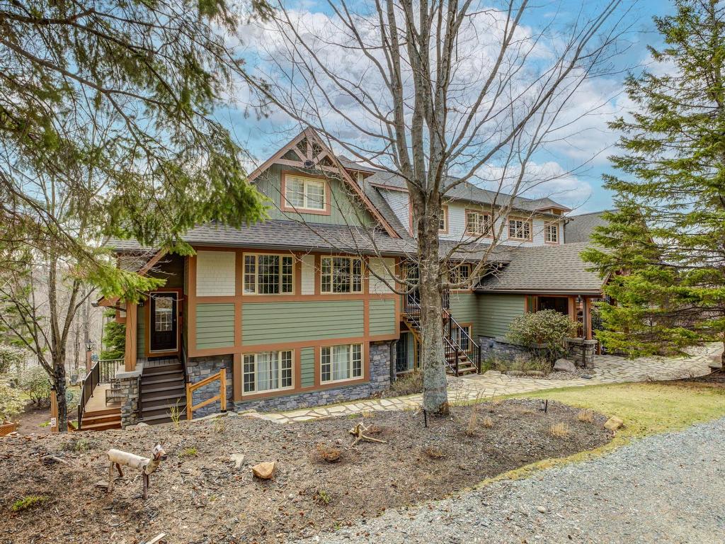 









134


Ch. de la Forêt

, 9,
Mont-Tremblant,




QC
J8E3K8

