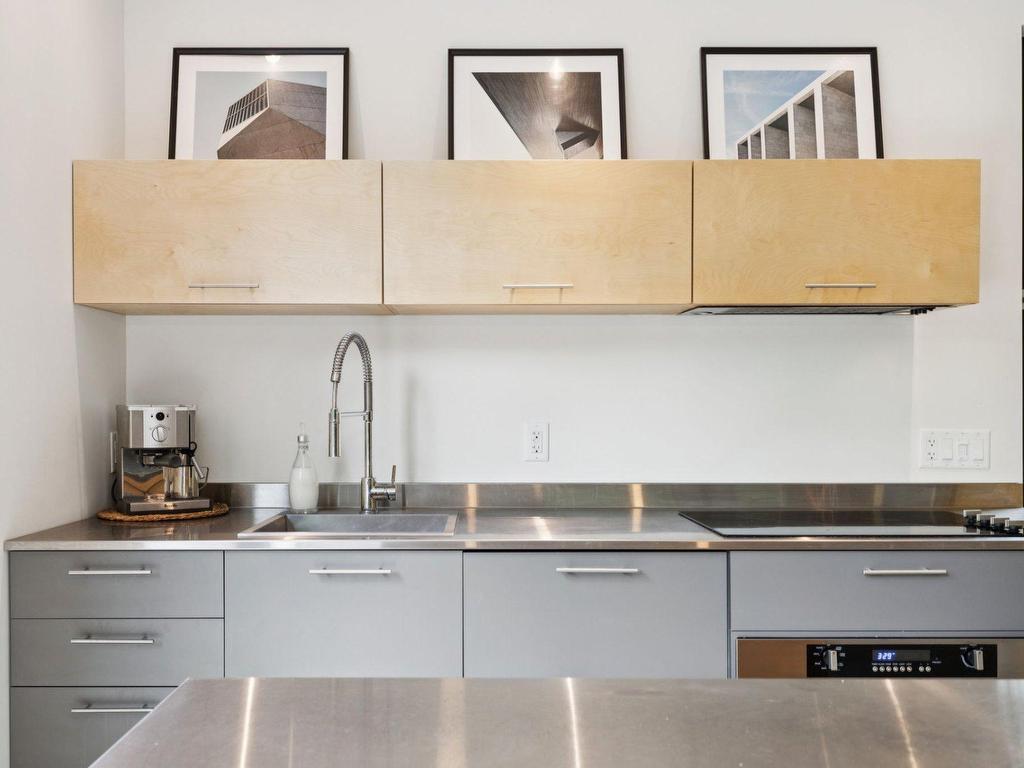 









93


Ch. de la Trinité

, 13,
Lac-Supérieur,




QC
J0T1P0

