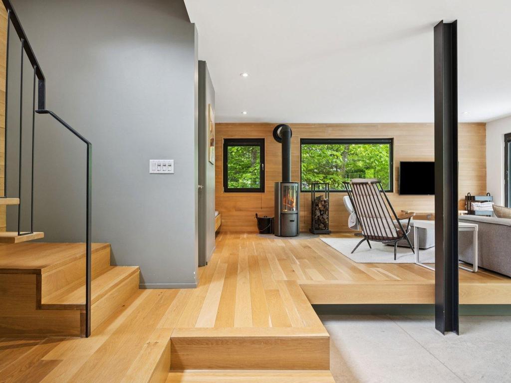 









93


Ch. de la Trinité

, 13,
Lac-Supérieur,




QC
J0T1P0

