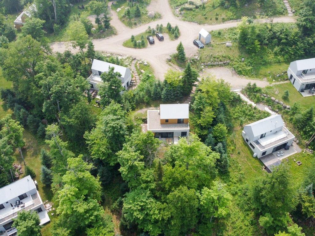 









93


Ch. de la Trinité

, 13,
Lac-Supérieur,




QC
J0T1P0

