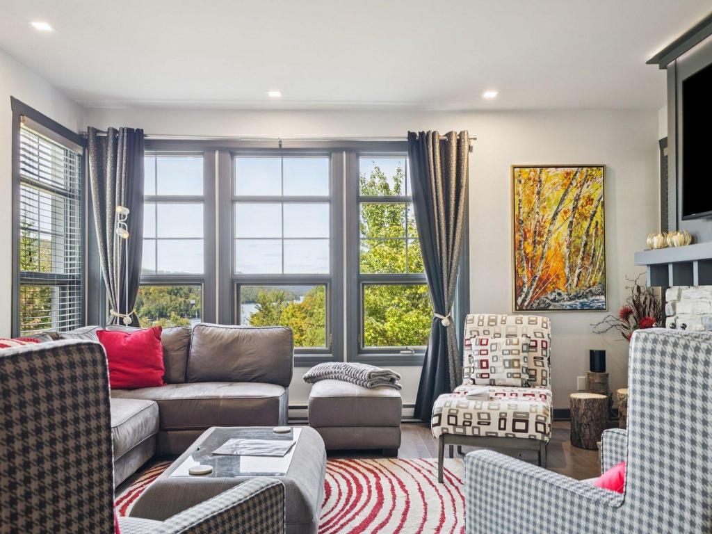 









235


Ch. des Quatre-Sommets

, 5,
Mont-Tremblant,




QC
J8E1C6

