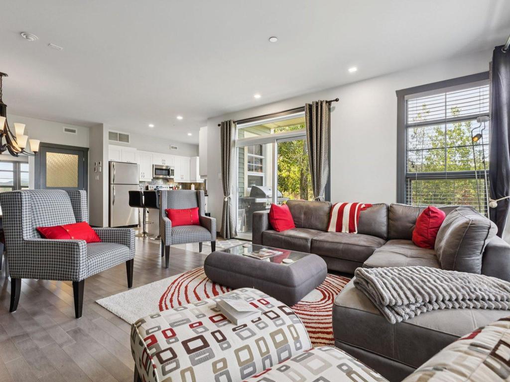 









235


Ch. des Quatre-Sommets

, 5,
Mont-Tremblant,




QC
J8E1C6

