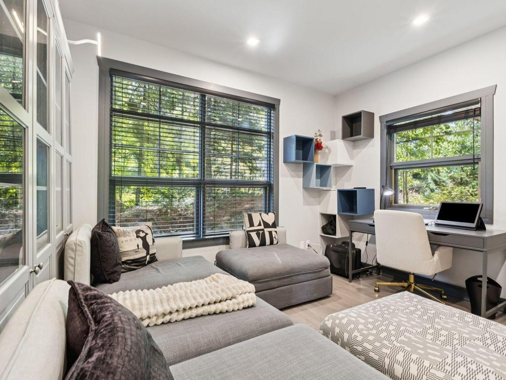 









235


Ch. des Quatre-Sommets

, 5,
Mont-Tremblant,




QC
J8E1C6

