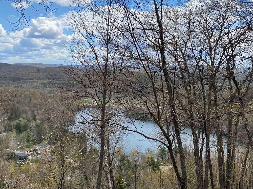 









9


Ch. des Entailles

,
Mont-Tremblant,







QC
J8E1V1

