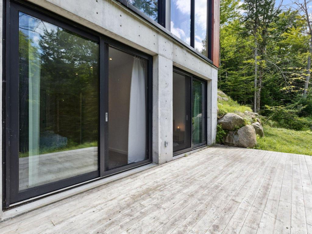 









304

 - 15


Imp. du Cardinal

,
Lac-Supérieur,




QC
J0T1P0

