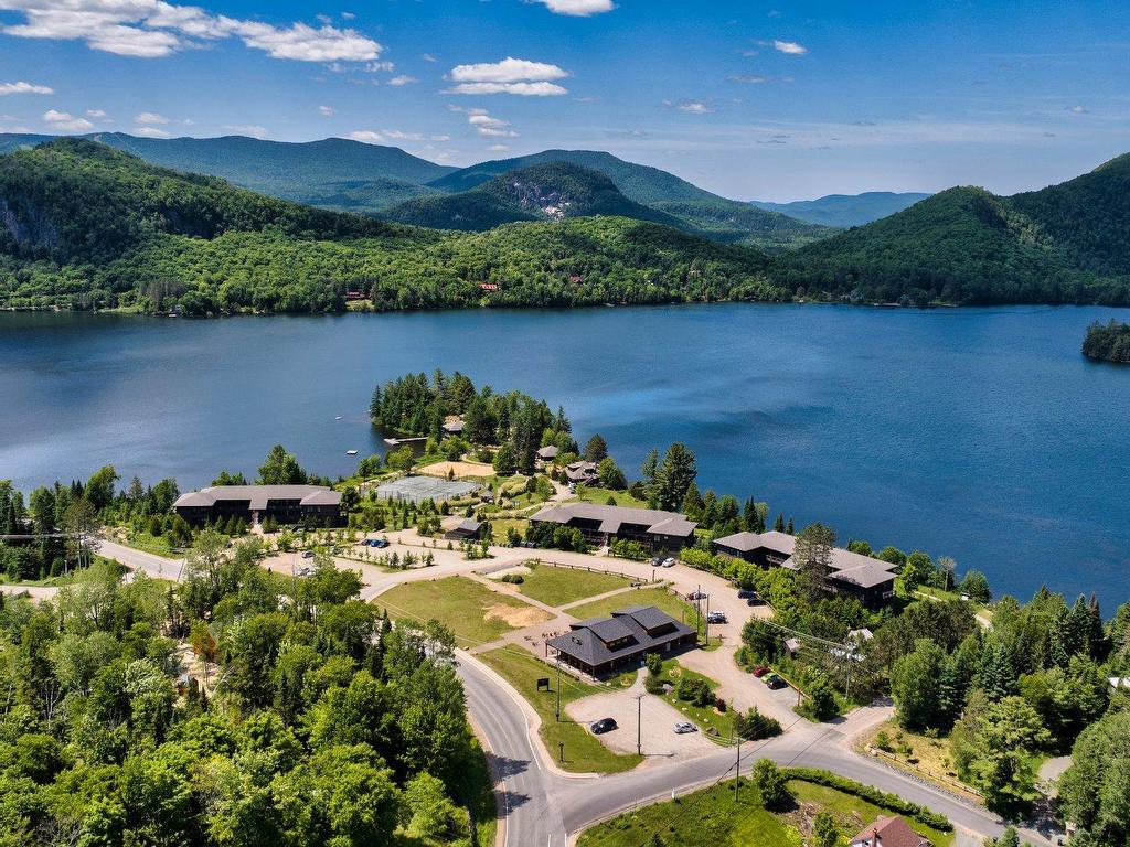 









304

 - 15


Imp. du Cardinal

,
Lac-Supérieur,




QC
J0T1P0

