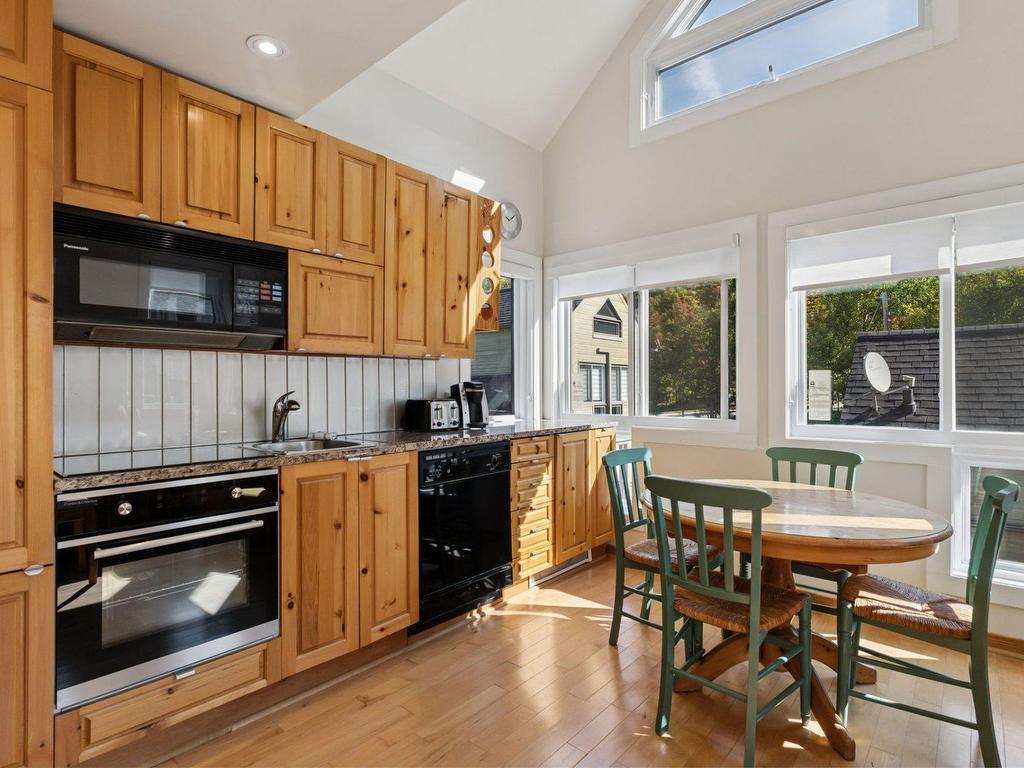 









145


Ch. au Pied-de-la-Montagne

, 2096,
Mont-Tremblant,




QC
J8E3M2

