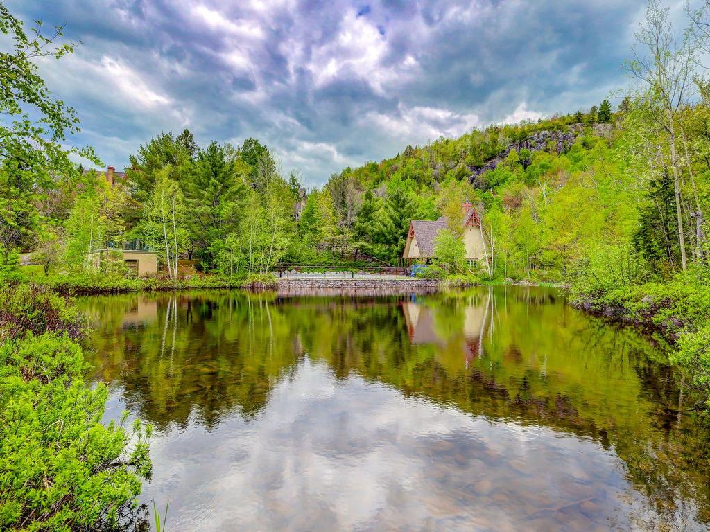 









234


Ch. de la Forêt

, 4,
Mont-Tremblant,




QC
J8E3K3

