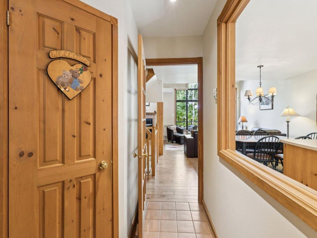 









168


Ch. de la Forêt

, 205,
Mont-Tremblant,




QC
J8E3K8

