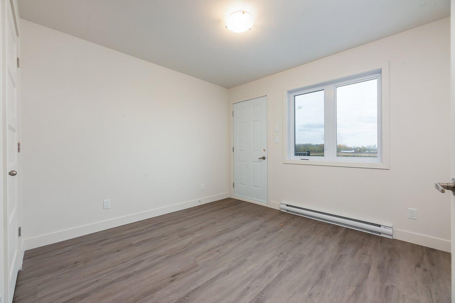 









2351


Boul. Ste-Marie

, 304,
Salaberry-de-Valleyfield,




QC
J6T0G8

