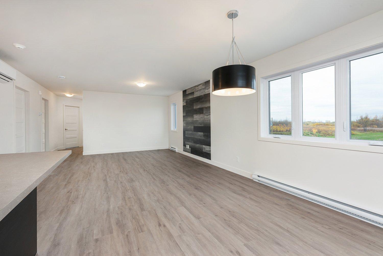 









2351


Boul. Ste-Marie

, 304,
Salaberry-de-Valleyfield,




QC
J6T0G8

