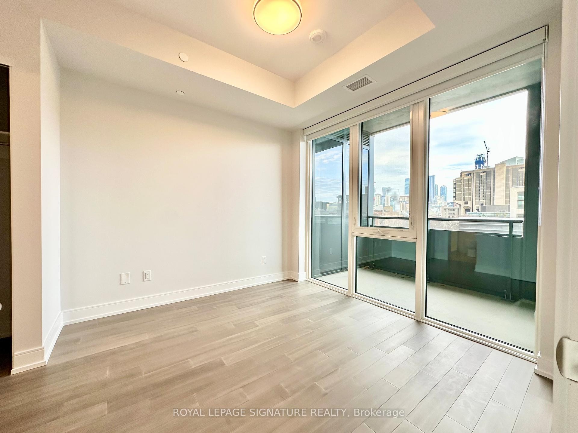 









664


Spadina

Avenue, 707,
Toronto,




ON
M5S 0G4

