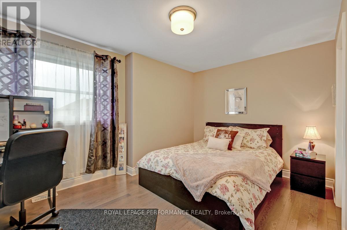 












485 BRUGES STREET

,
Russell,




Ontario
K0A1W0

