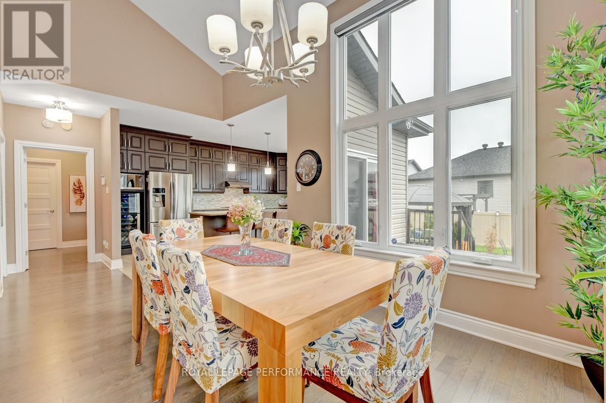 












485 BRUGES STREET

,
Russell,




Ontario
K0A1W0

