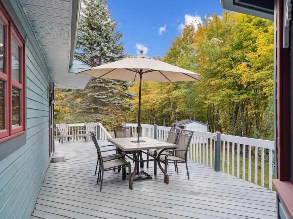 









322


Ch. Louise

,
Lac-Supérieur,




QC
J0T1J0

