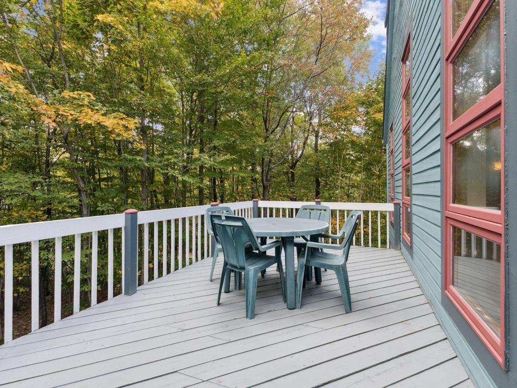 









322


Ch. Louise

,
Lac-Supérieur,




QC
J0T1J0

