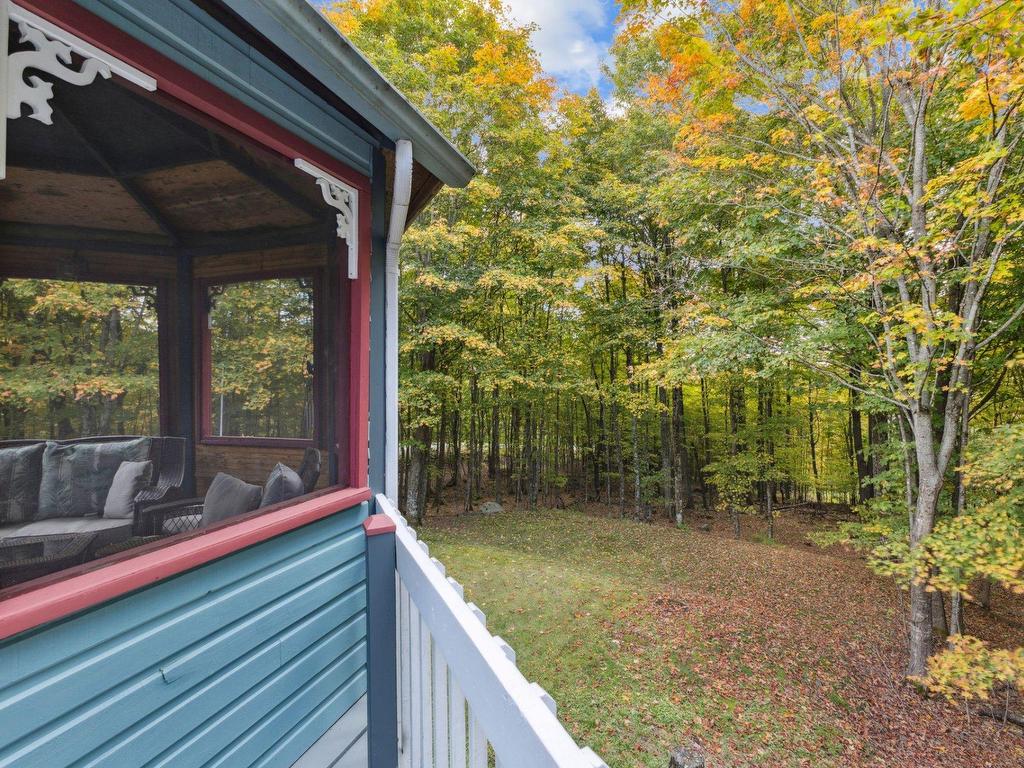 









322


Ch. Louise

,
Lac-Supérieur,




QC
J0T1J0

