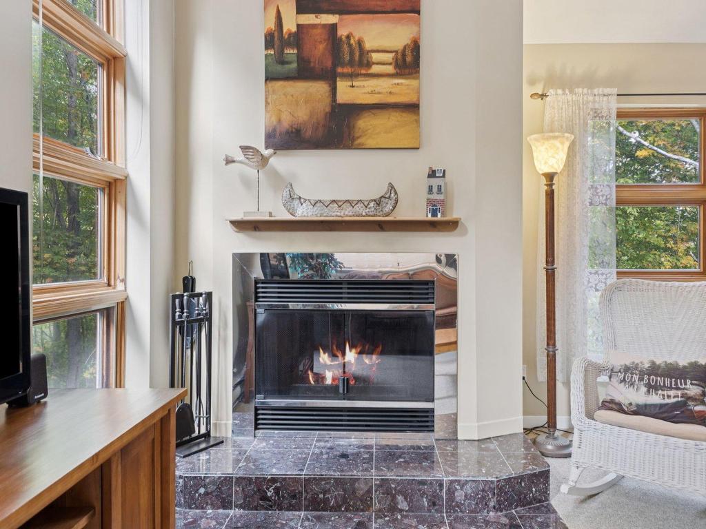 









322


Ch. Louise

,
Lac-Supérieur,




QC
J0T1J0

