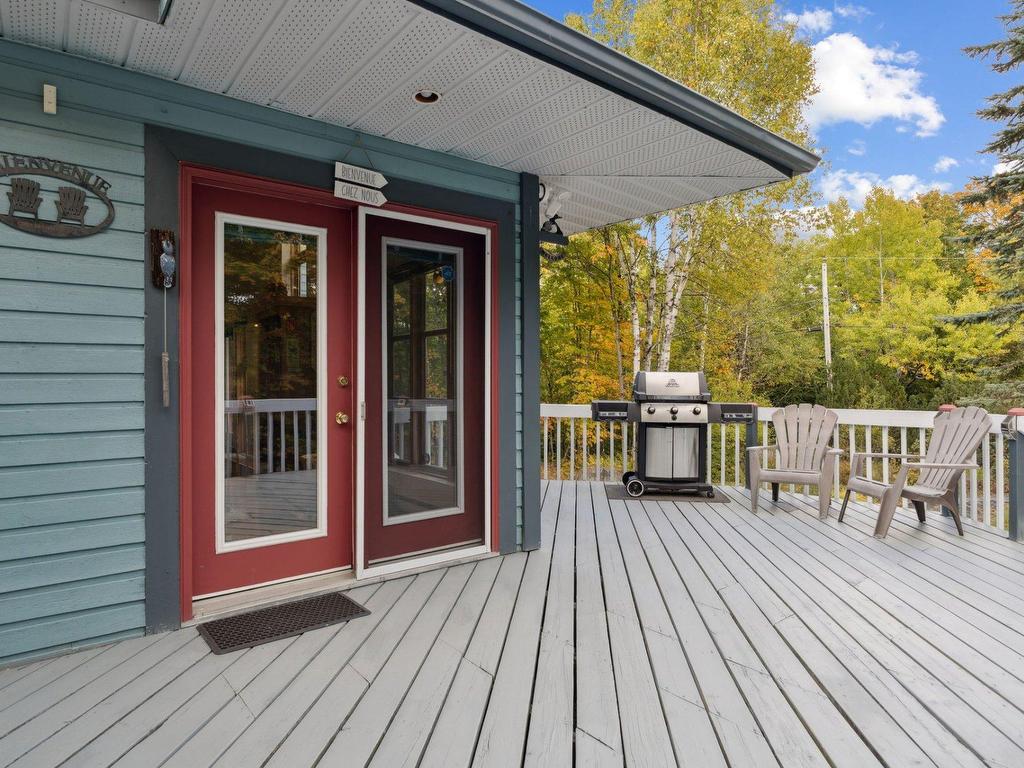 









322


Ch. Louise

,
Lac-Supérieur,




QC
J0T1J0

