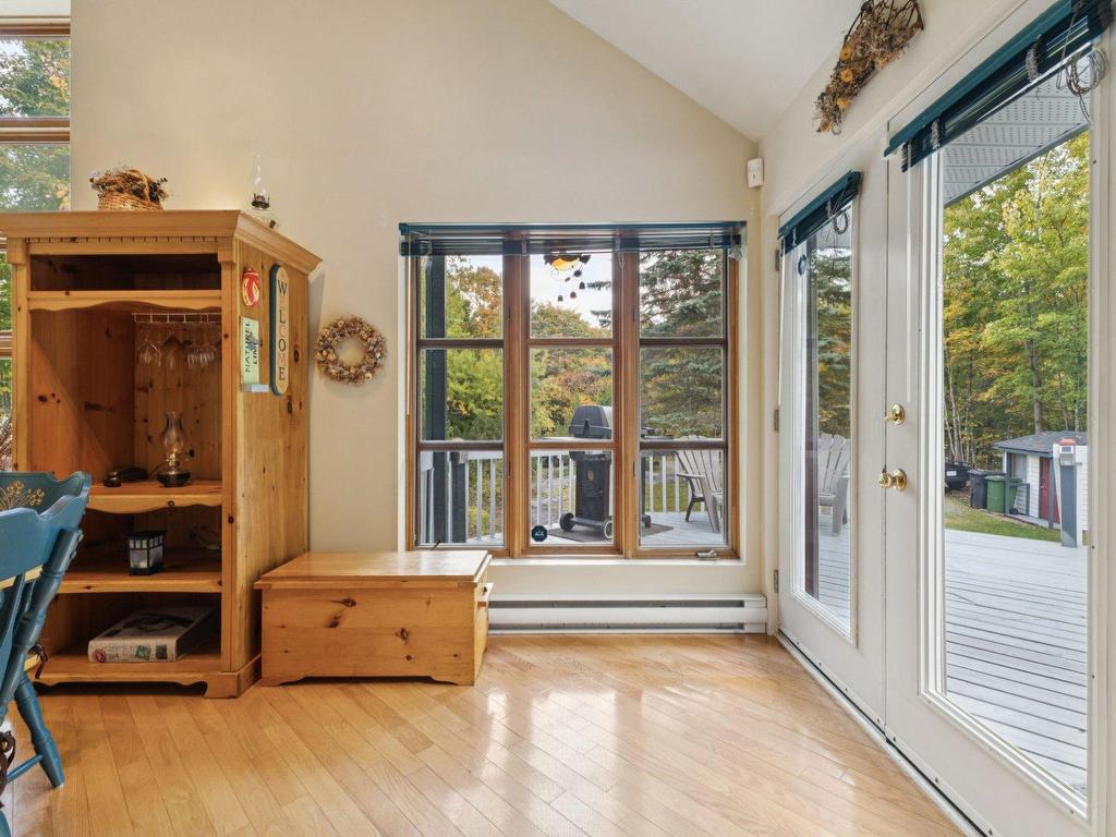 









322


Ch. Louise

,
Lac-Supérieur,




QC
J0T1J0

