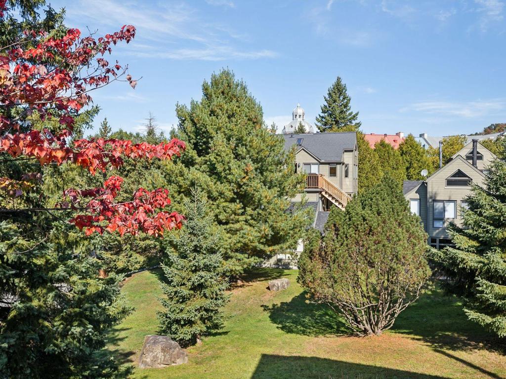 









145


Ch. au Pied-de-la-Montagne

, 2094,
Mont-Tremblant,




QC
J8E3M2

