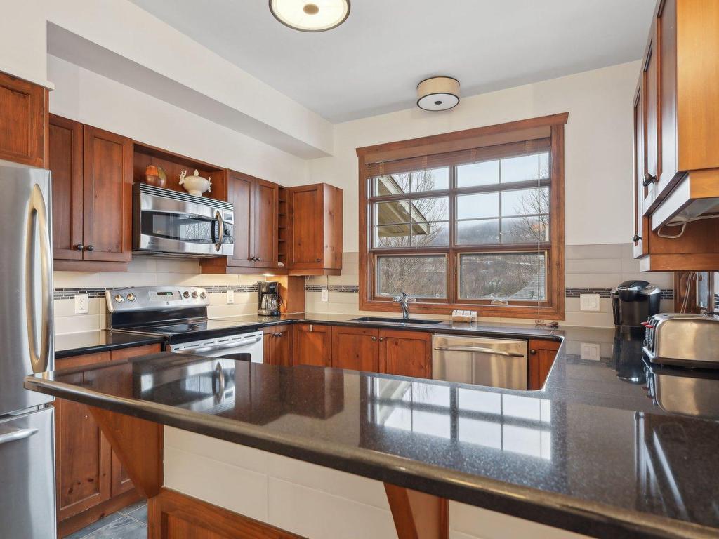 









223


Ch. des Quatre-Sommets

, 3,
Mont-Tremblant,




QC
J8E1C6

