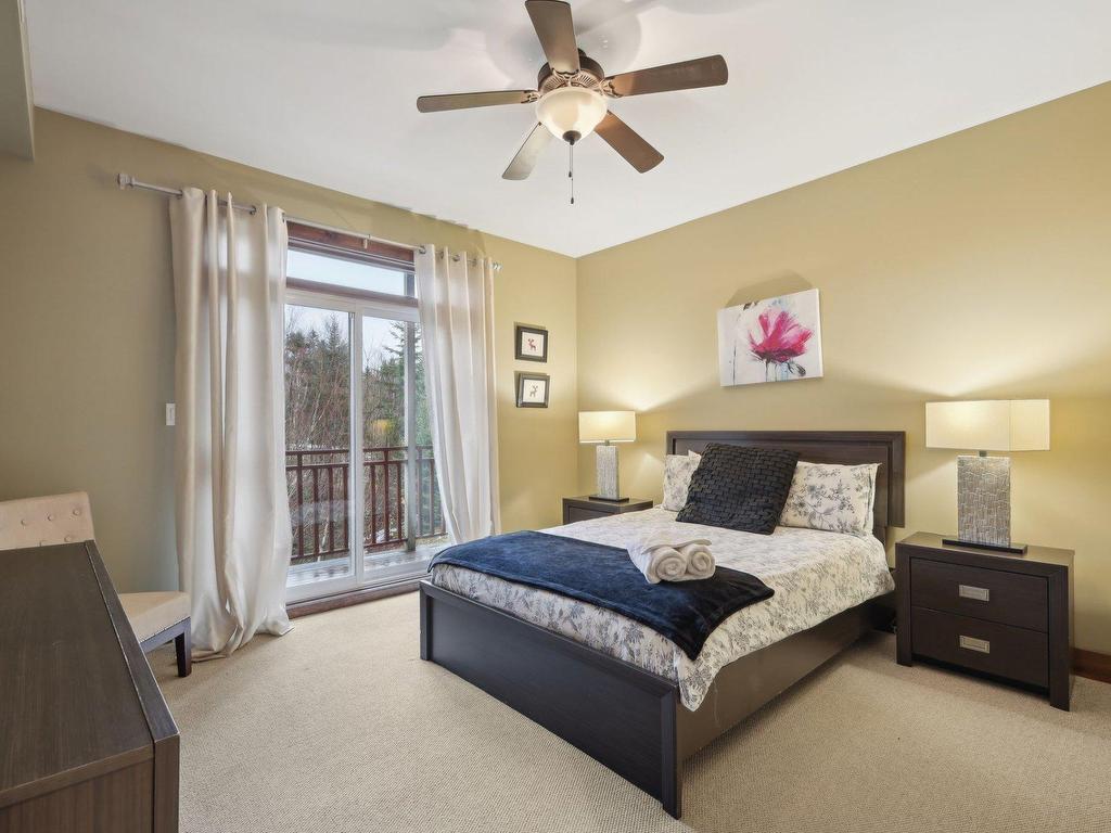 









223


Ch. des Quatre-Sommets

, 3,
Mont-Tremblant,




QC
J8E1C6

