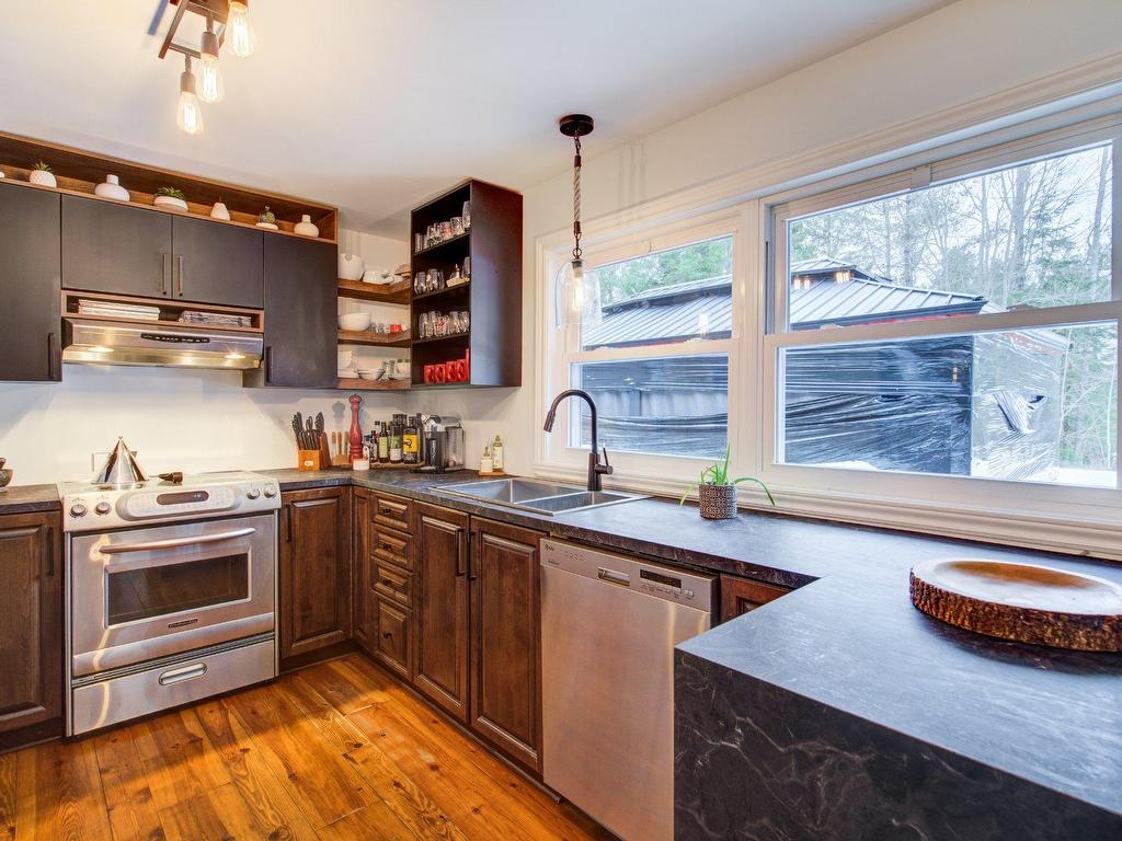 









72


Ch. Alpino

,
Morin-Heights,




QC
J0R1H0

