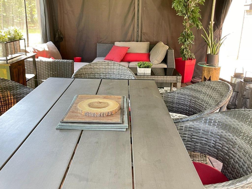 









72


Ch. Alpino

,
Morin-Heights,




QC
J0R1H0

