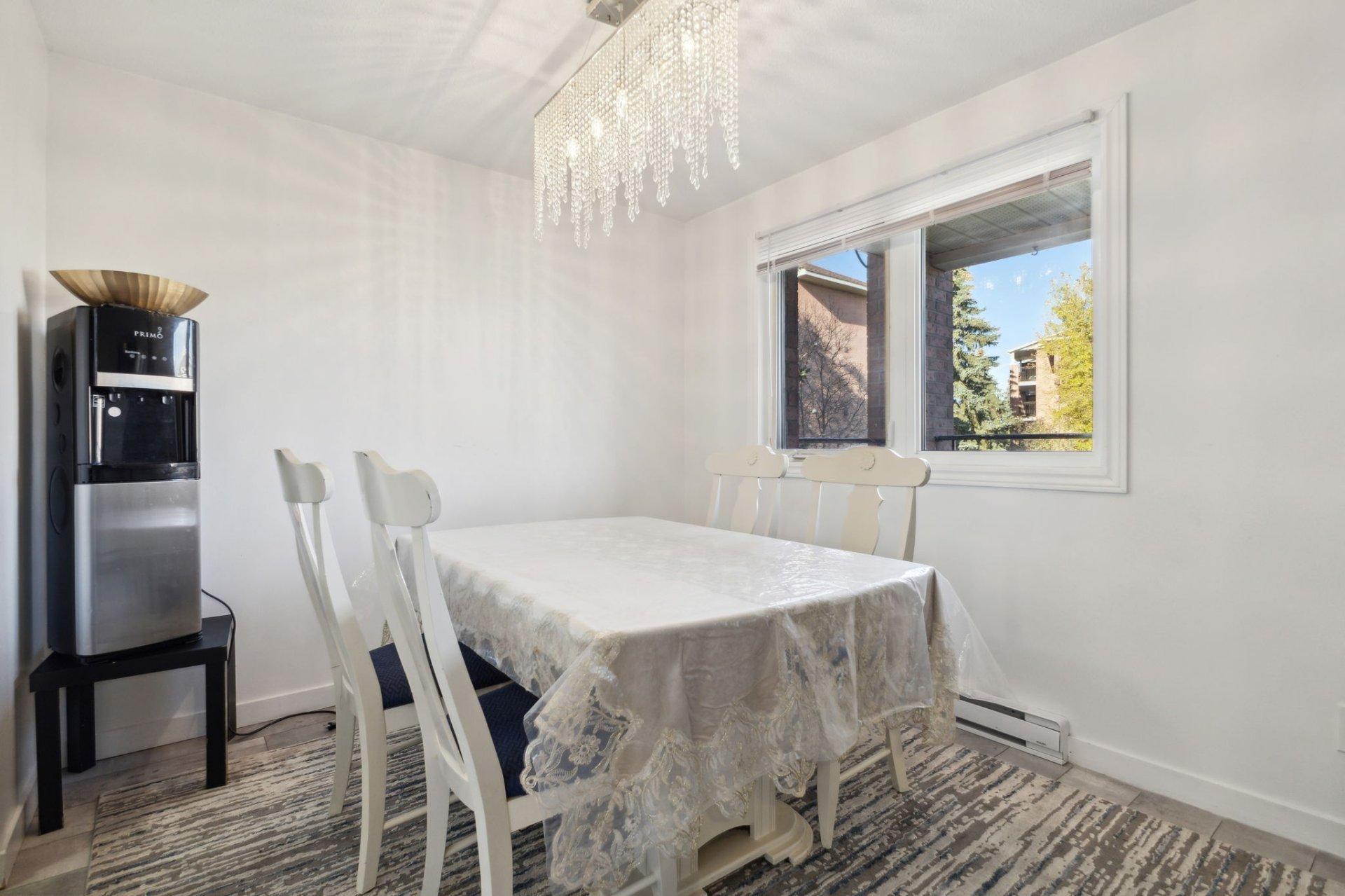 









134


Rue de Lausanne

, 203,
Gatineau (Gatineau),




QC
J8T6R4

