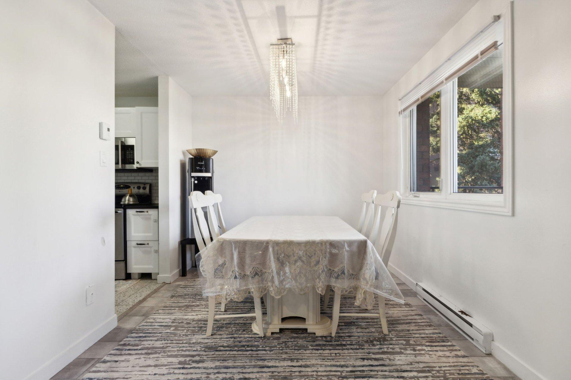 









134


Rue de Lausanne

, 203,
Gatineau (Gatineau),




QC
J8T6R4

