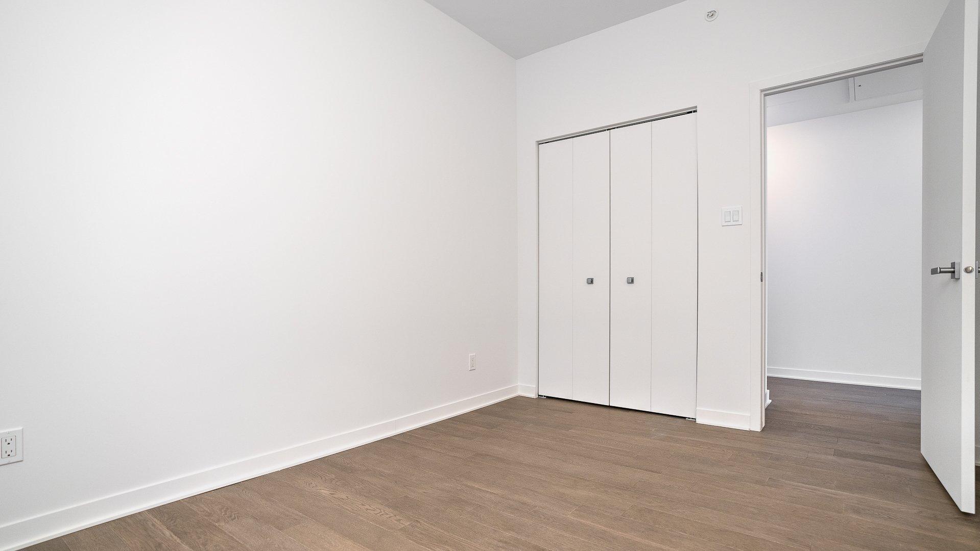 









1160


Rue MacKay

, 2306,
Montréal (Ville-Marie),




QC
H3G2H4

