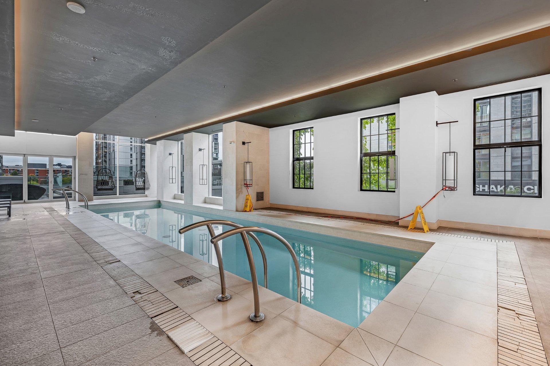 









1188


Rue St-Antoine O.

, 3701,
Montréal (Ville-Marie),




QC
H3C1B4

