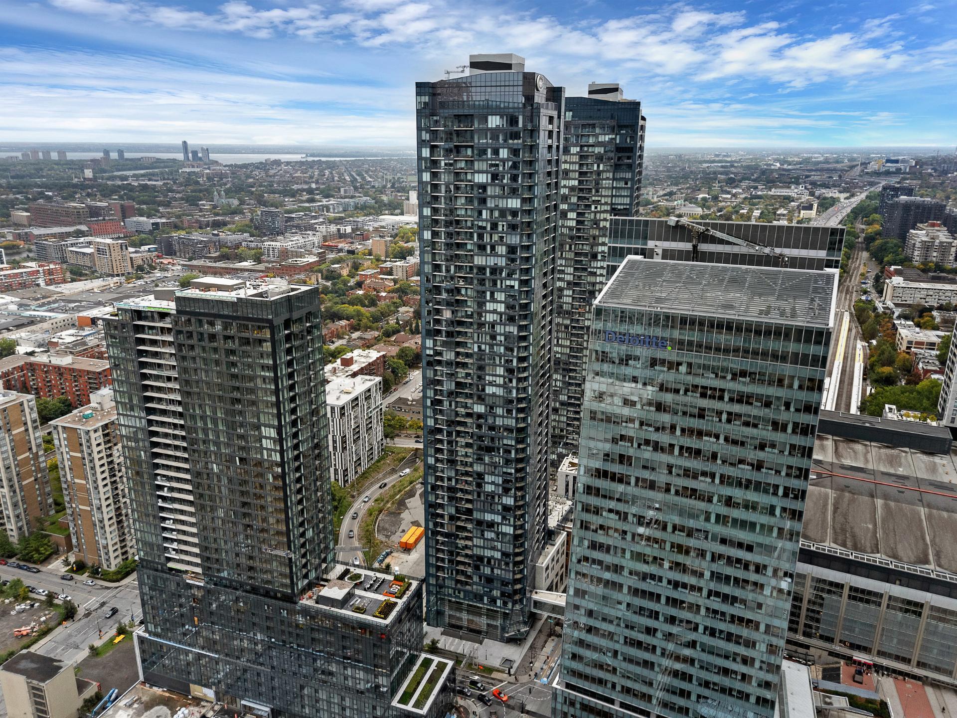 









1188


Rue St-Antoine O.

, 3701,
Montréal (Ville-Marie),




QC
H3C1B4


