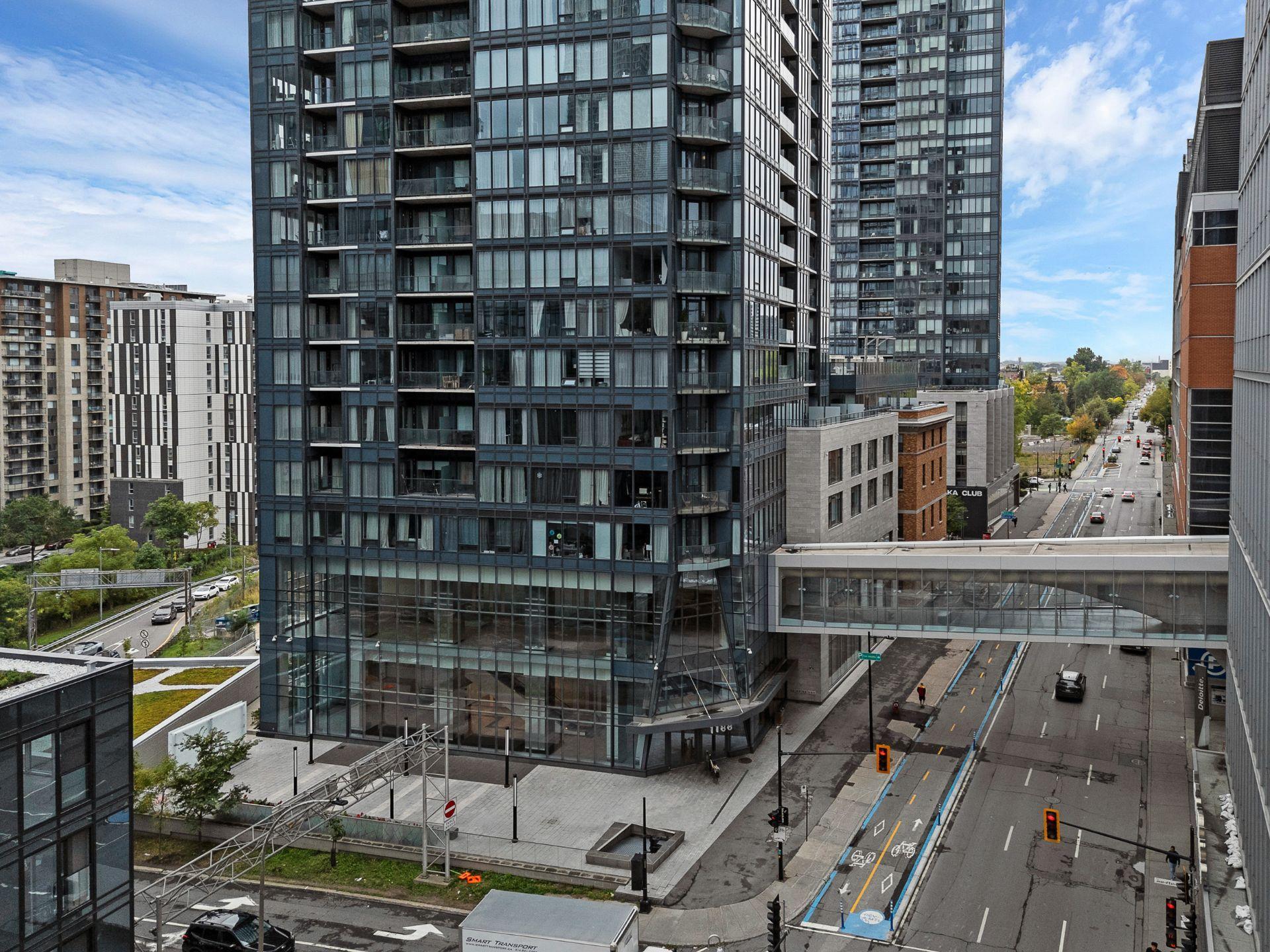 









1188


Rue St-Antoine O.

, 3701,
Montréal (Ville-Marie),




QC
H3C1B4

