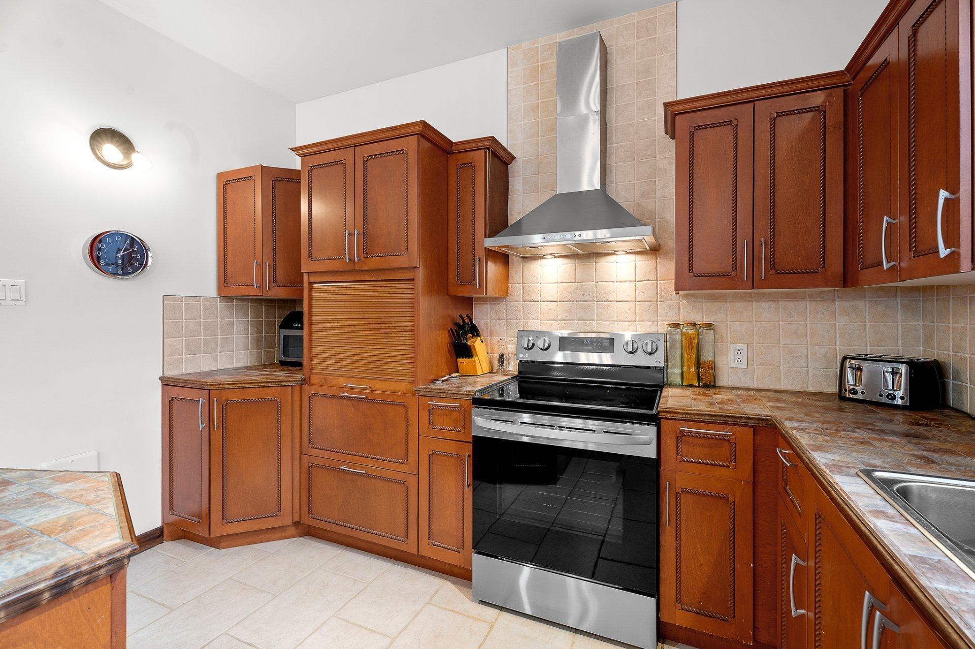 









118

 - 118A


Rue de Val-d'Isère

,
Sainte-Agathe-des-Monts,




QC
J8C0W3

