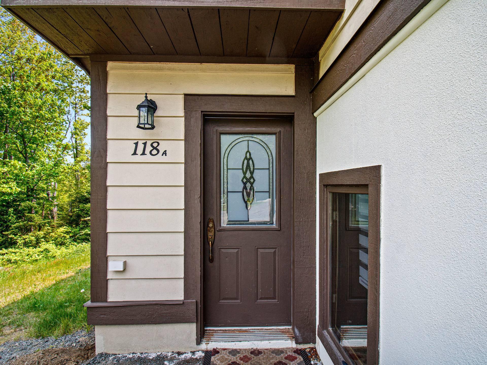 









118

 - 118A


Rue de Val-d'Isère

,
Sainte-Agathe-des-Monts,




QC
J8C0W3

