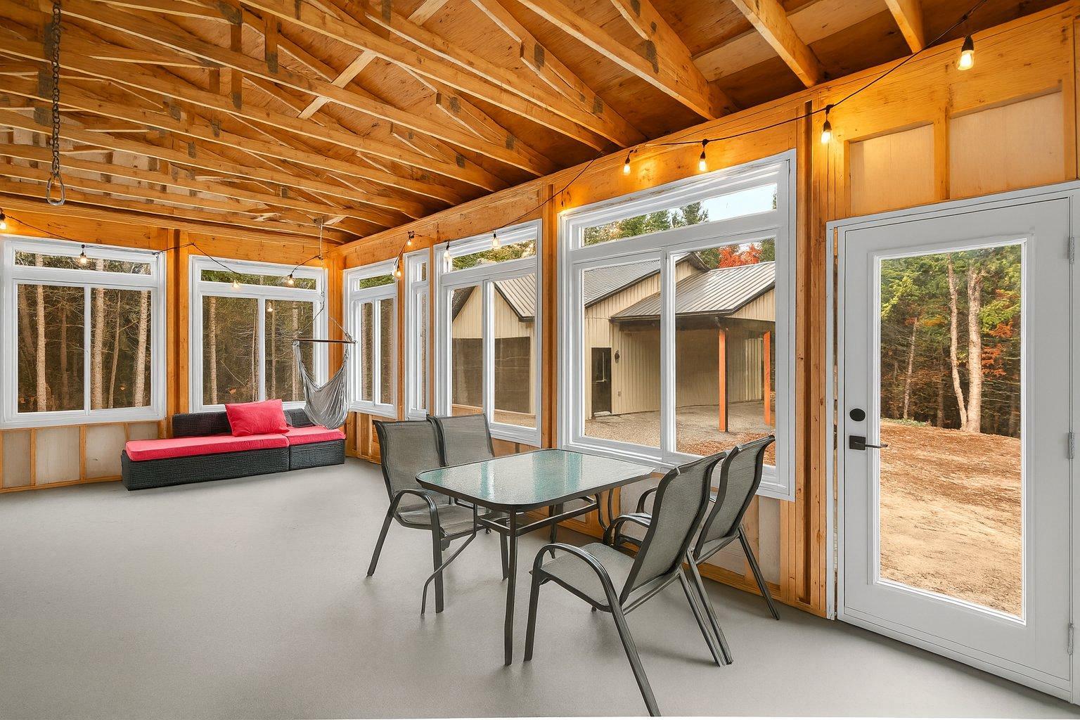 









2247


Ch. du Golf

,
Sainte-Lucie-des-Laurentides,




QC
J0T2J0

