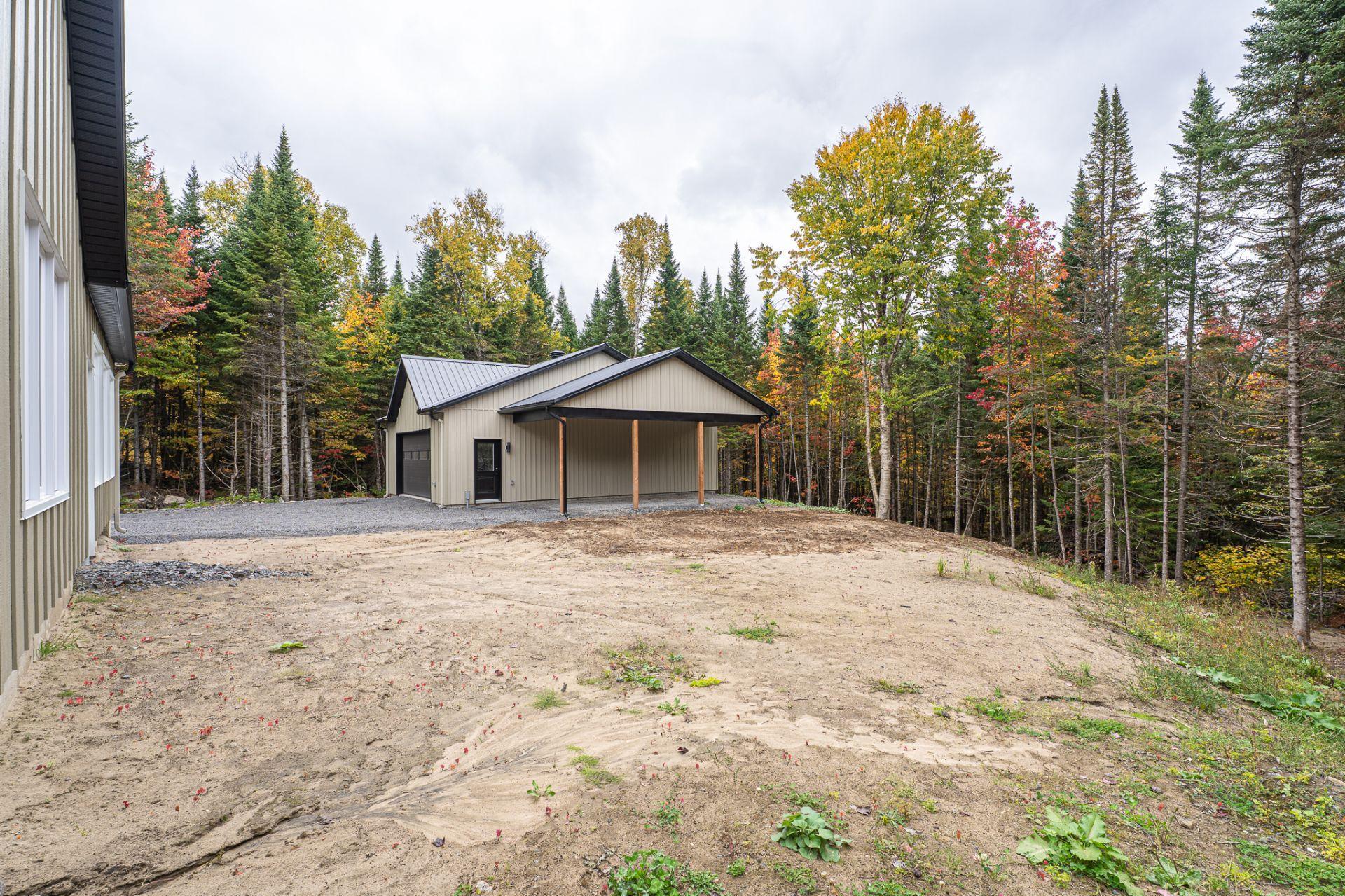 









2247


Ch. du Golf

,
Sainte-Lucie-des-Laurentides,




QC
J0T2J0

