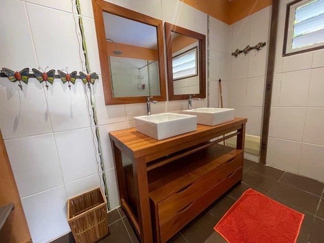 









1


Frontin, Commune St-François, Guadeloupe

,
Autres pays / Other countries,




QC
97118

