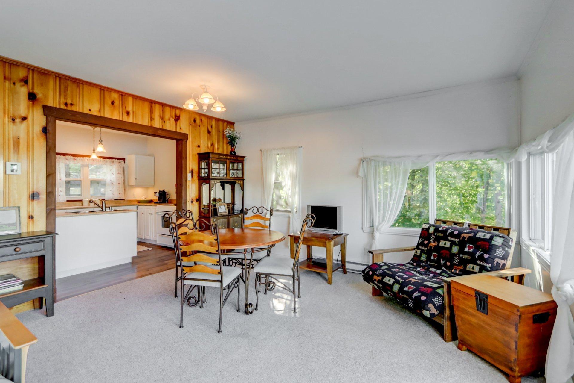 









237


Route du Lac-Rond S.

,
Montcalm,




QC
J0T2V0

