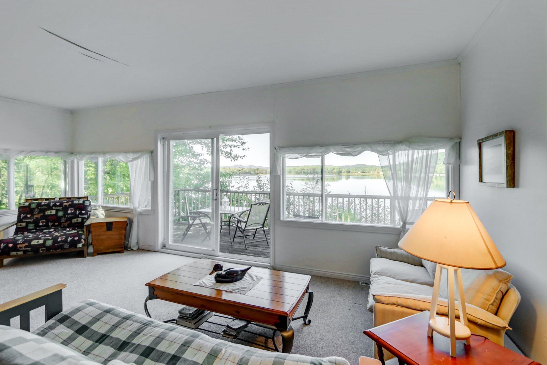 









237


Route du Lac-Rond S.

,
Montcalm,




QC
J0T2V0

