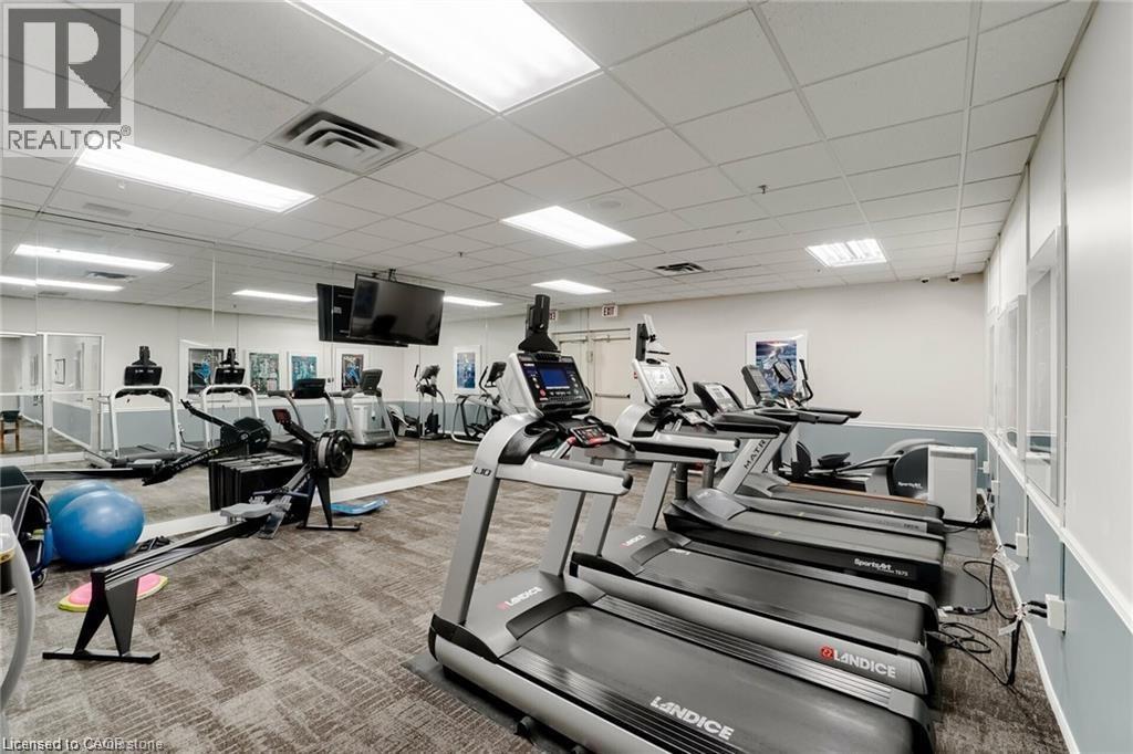 












1270 MAPLE CROSSING Boulevard Unit# 914

,
Burlington,




Ontario
L7S2J3

