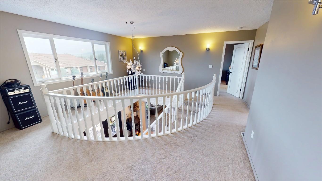 









2211


9th

Street,
Cranbrook,




BC
V1C 6Y7

