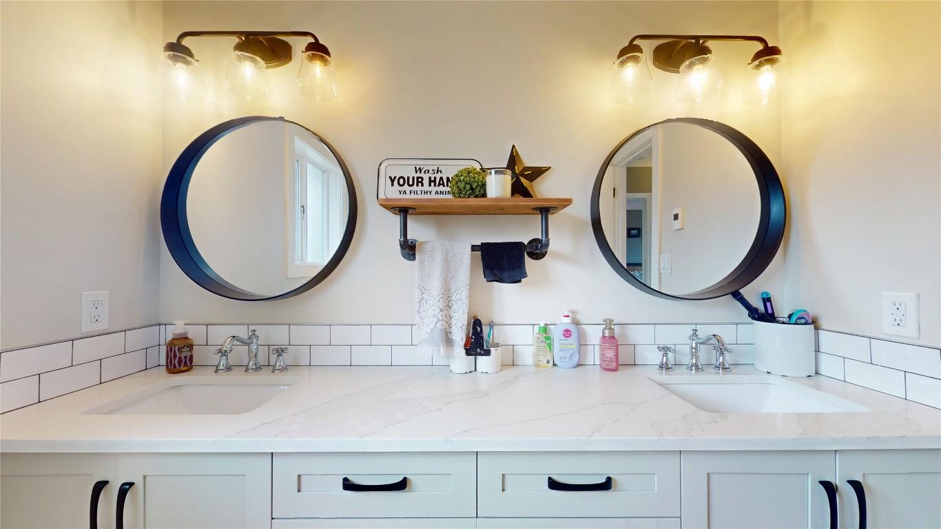 









2211


9th

Street,
Cranbrook,




BC
V1C 6Y7

