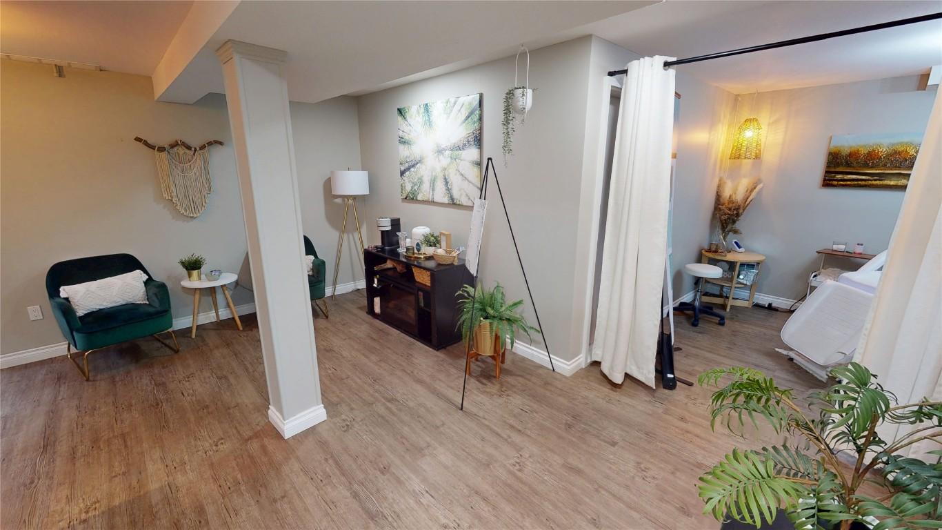 









2211


9th

Street,
Cranbrook,




BC
V1C 6Y7

