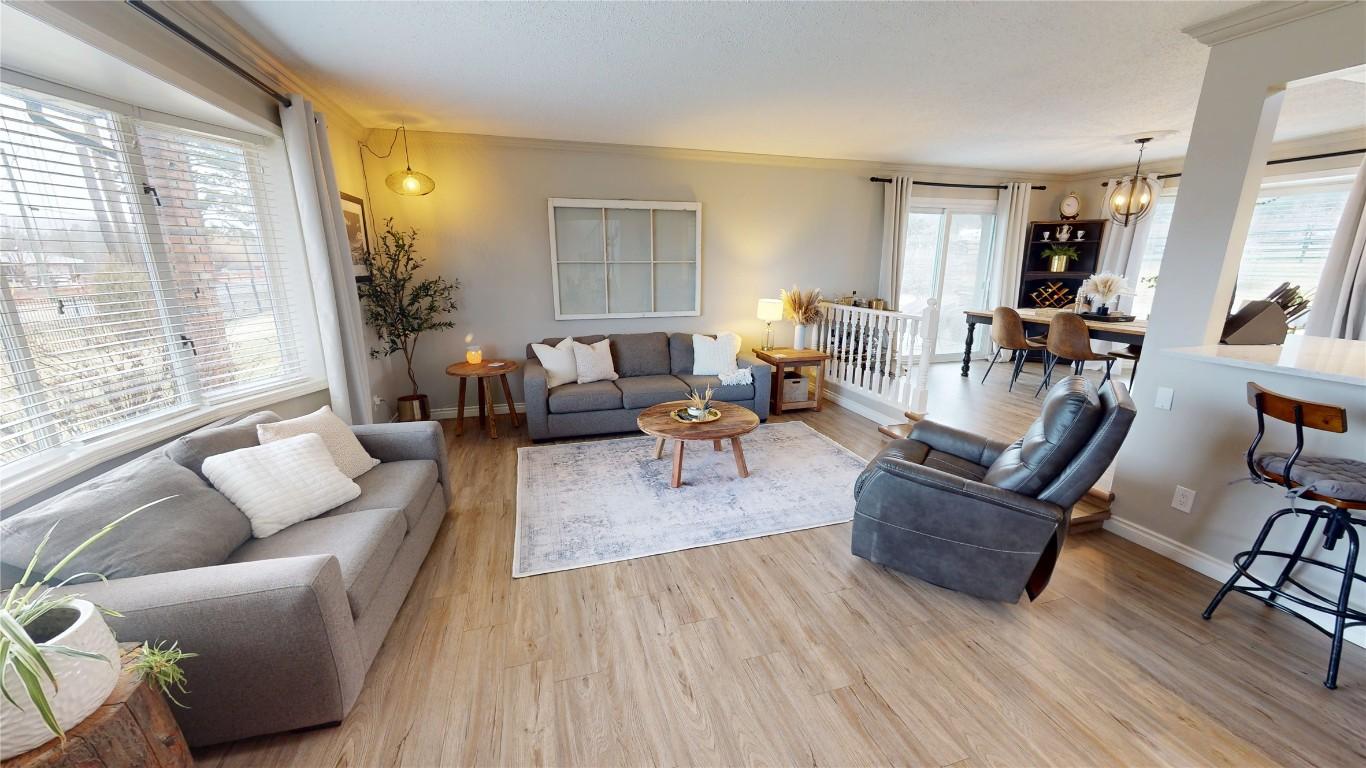 









2211


9th

Street,
Cranbrook,




BC
V1C 6Y7

