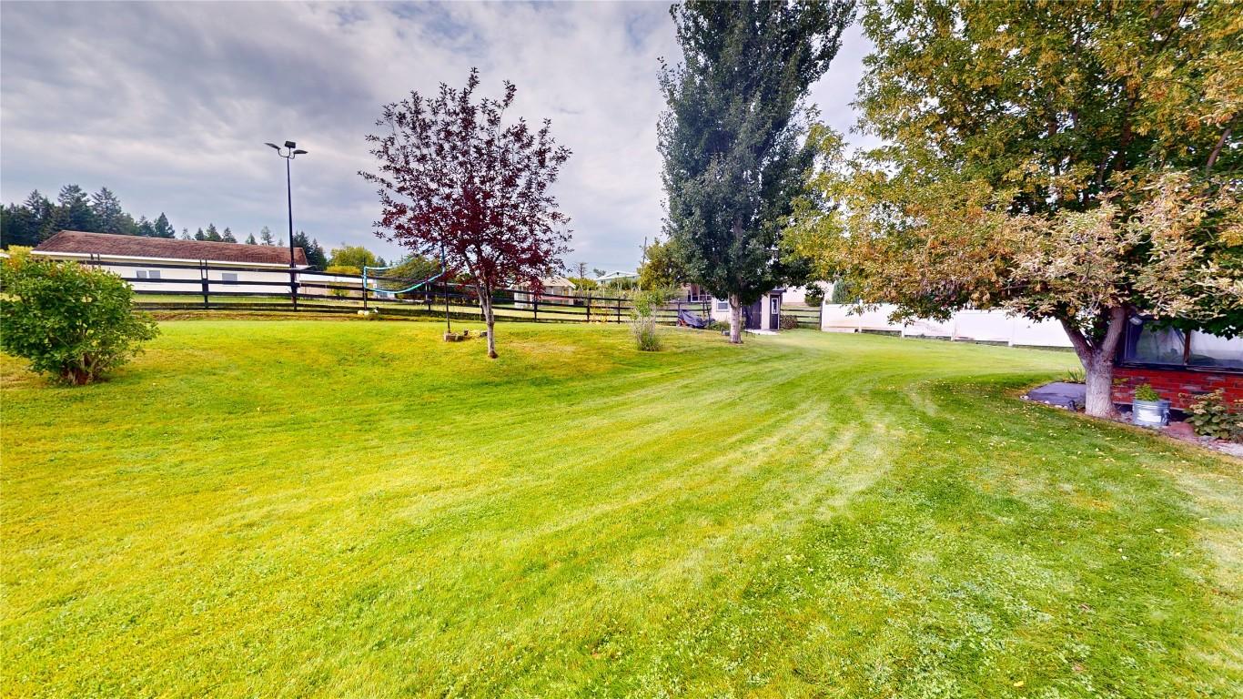 









2211


9th

Street,
Cranbrook,




BC
V1C 6Y7

