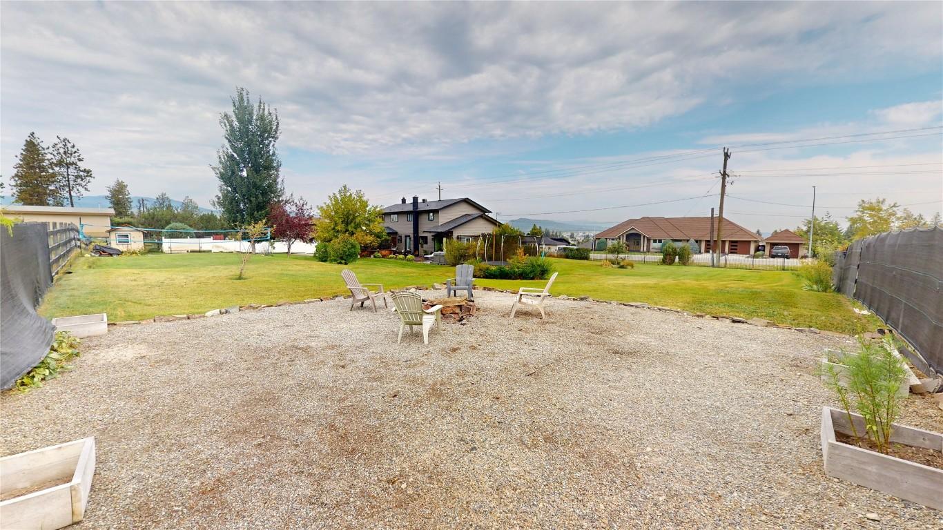 









2211


9th

Street,
Cranbrook,




BC
V1C 6Y7

