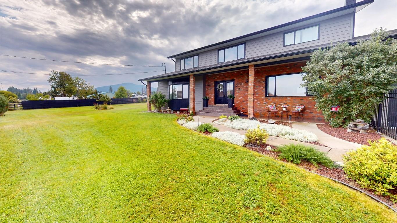 









2211


9th

Street,
Cranbrook,




BC
V1C 6Y7

